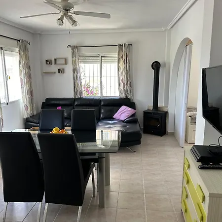 Three-bedroom In 빌라 시우다드 케사다